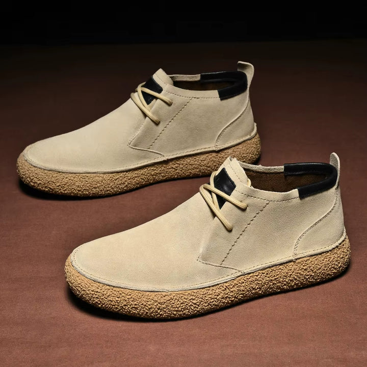 Clifton Sneakers