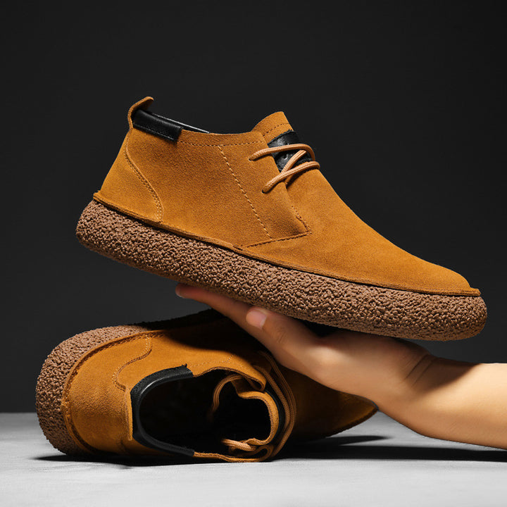 Clifton Sneakers