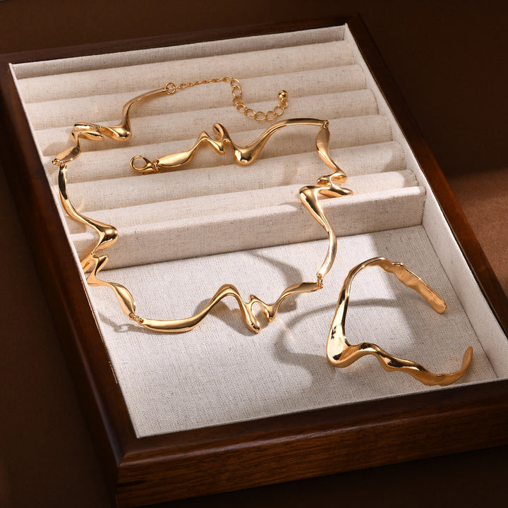 The Aurelia Set