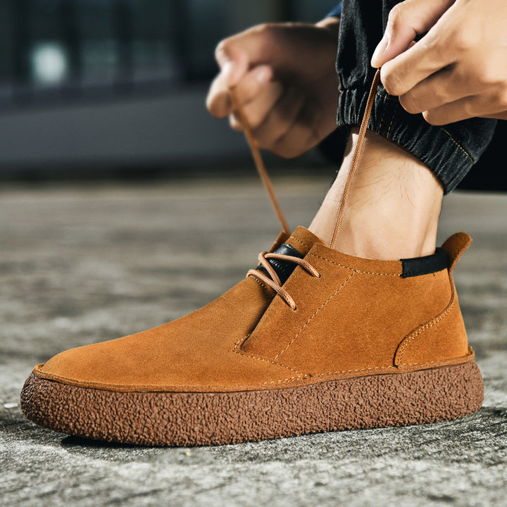 Clifton Sneakers